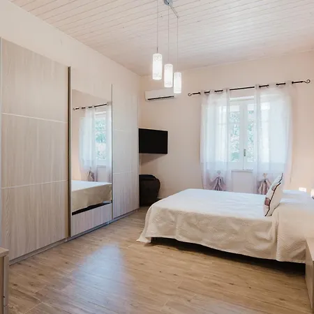 Casa Viola Villa Menfi